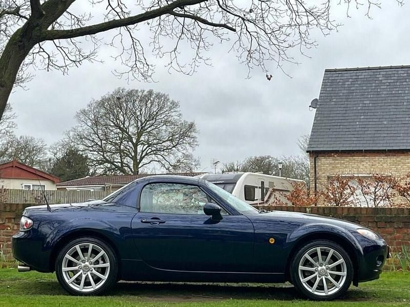 Used Mazda MX5 Inclusive 160 HP (117 kW) 2007 Blue Cabriolet