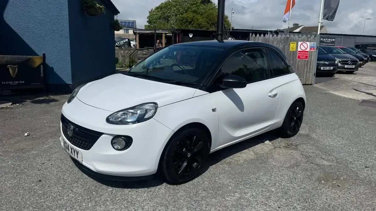 Begagnad Vauxhall Adam Jam 2014 Vit Halvkombi