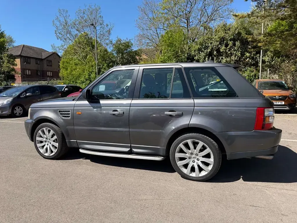 Second-hand Land Rover Range Rover Sport 390 CP (286 kW) 2006 Gri SUV