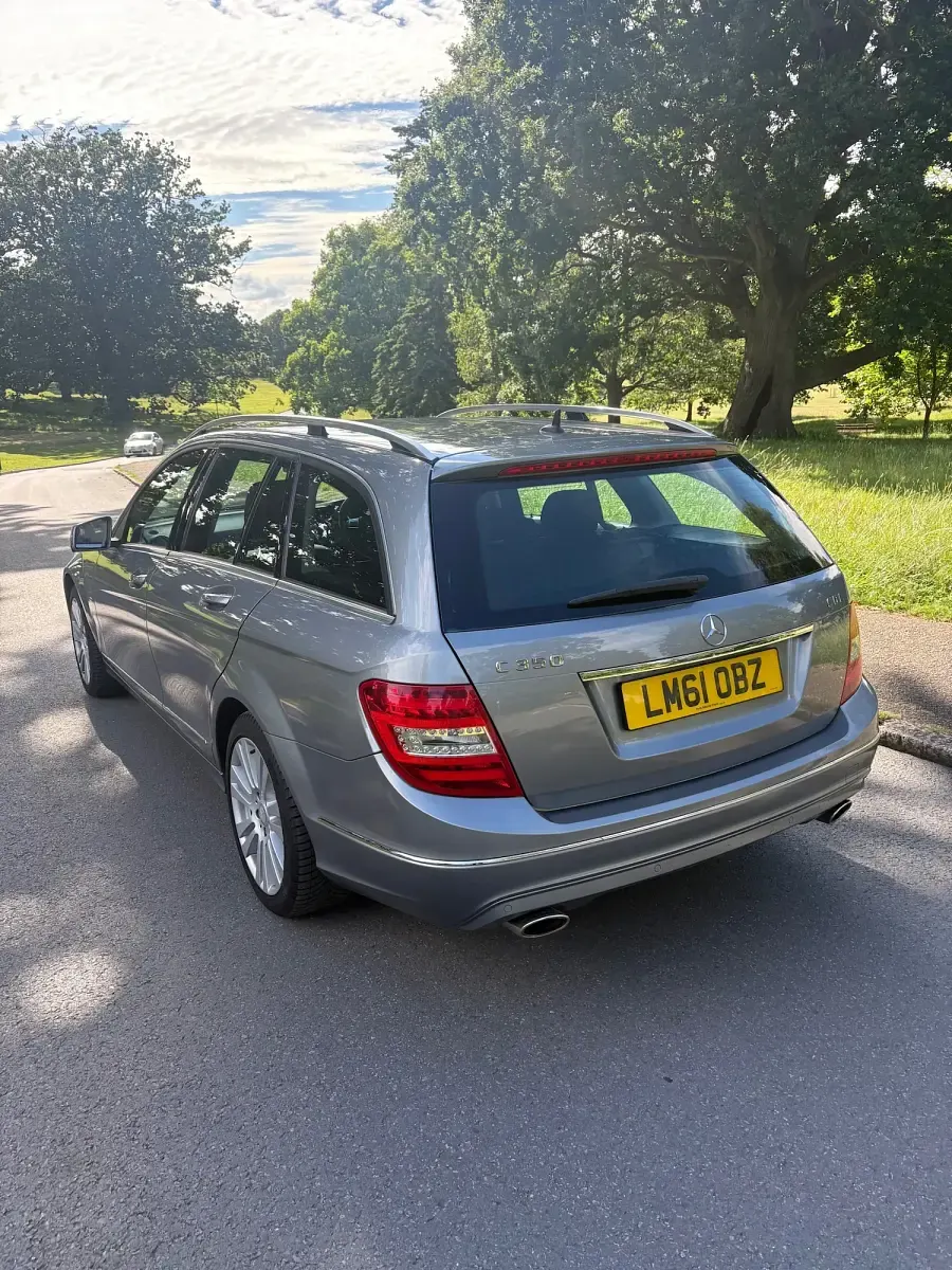 Used Mercedes C350 Elegance 2011 Silver Estate