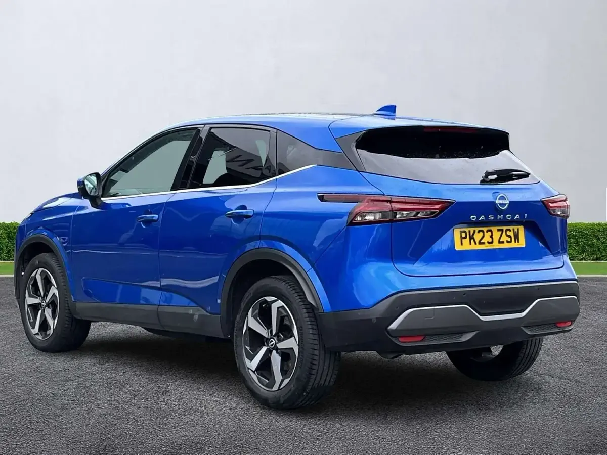 Used Nissan Qashqai N-Connecta 2023 Blue SUV