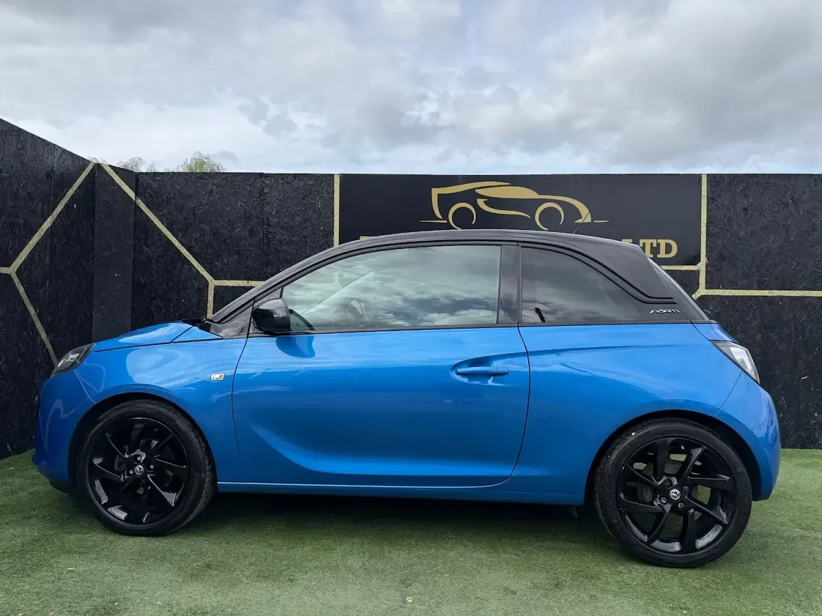 Used Vauxhall Adam 70 HP (51 kW) 2017 Blue Hatchback