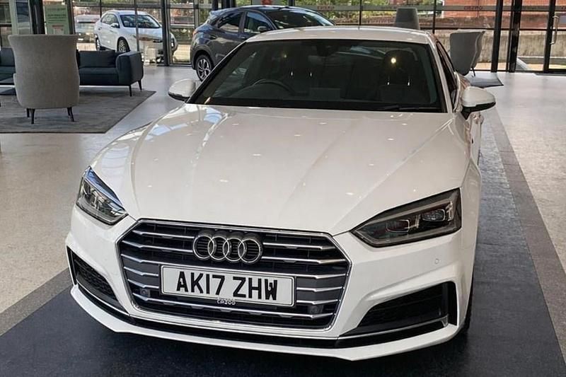 Used Audi A5 Sportback S-Line 190 HP (139 kW) 2017 White Hatchback