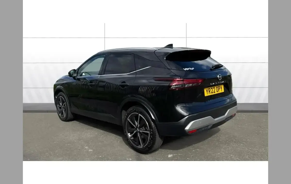 Used Nissan Qashqai Tekna 158 HP (116 kW) 2022 Black SUV