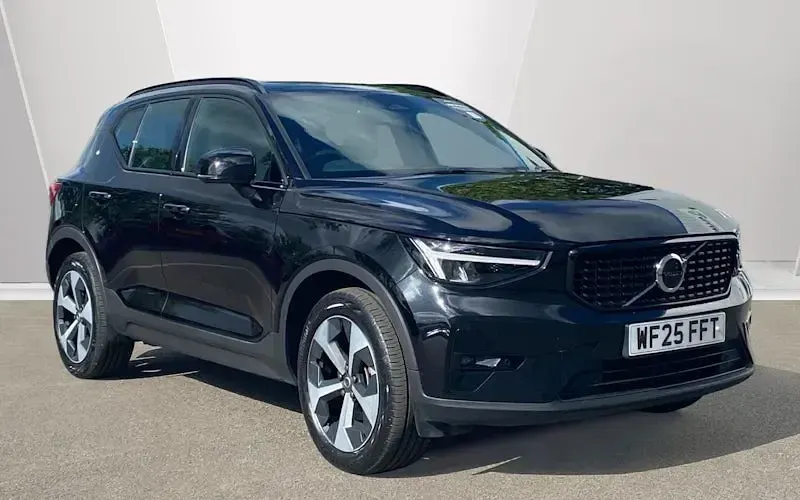 Used Volvo XC40 Plus 163 HP (119 kW) 2025 SUV