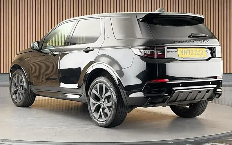 Used Land Rover Discovery Sport SE Dynamic 249 HP (183 kW) 2022 Santorini black SUV