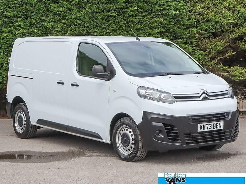 White Used 2023 Citroën Dispatch MPV | £15,650 (Fair price) - Image 1/4