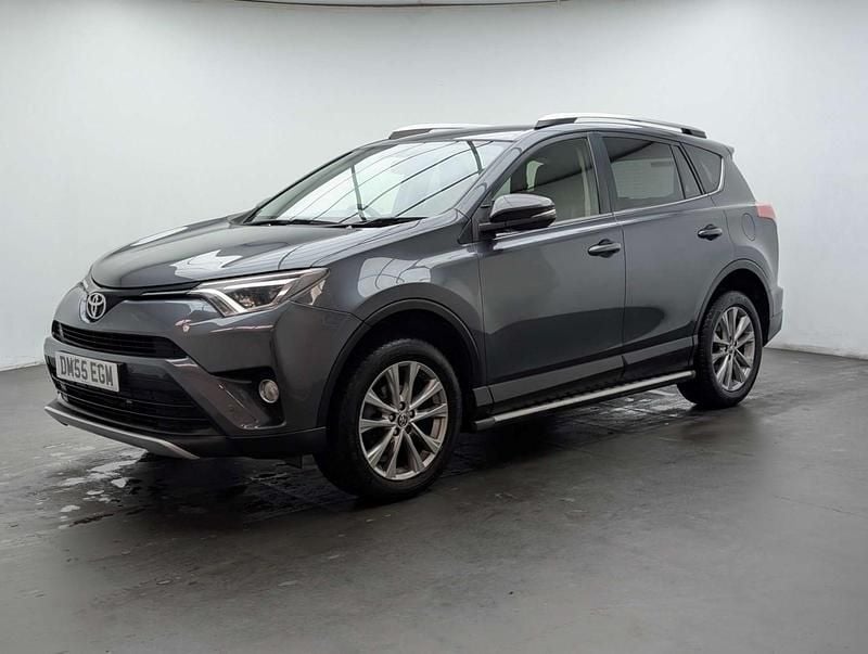 Used Toyota RAV4 151 HP (111 kW) 2016 Grey SUV
