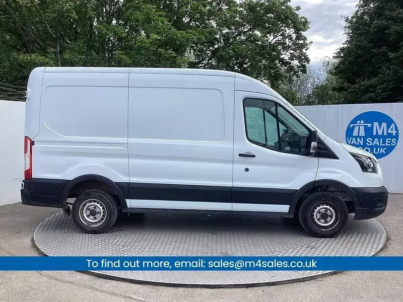 Usado Ford Transit 105 HP (77 kW) 2021 Branco Van
