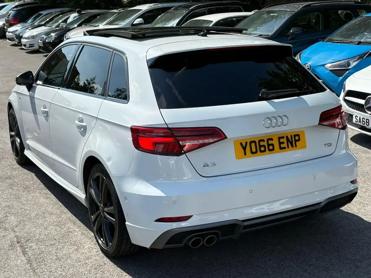 Used Audi A3 S-Line 150 HP (110 kW) 2017 White Hatchback