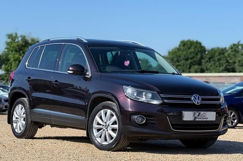 Mauve/purple Used 2014 VW Tiguan Match SUV | £5,750 (Good price) - Image 1/1