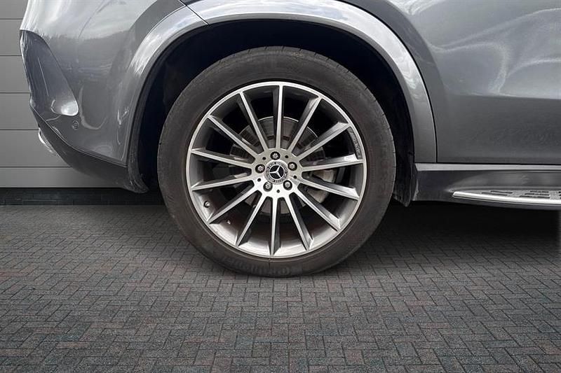 Used Mercedes GLE400 AMG Line Premium 381 HP (280 kW) 2024 Selenite grey Estate