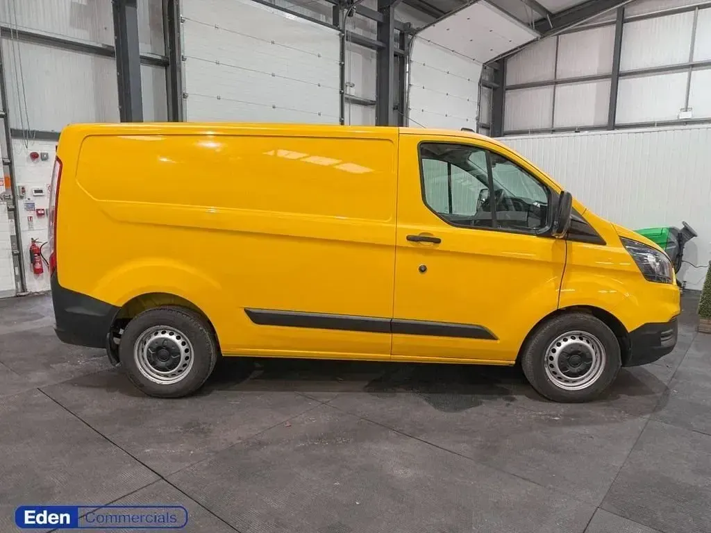 Used Ford Transit Custom S 130 HP (95 kW) 2022 Yellow