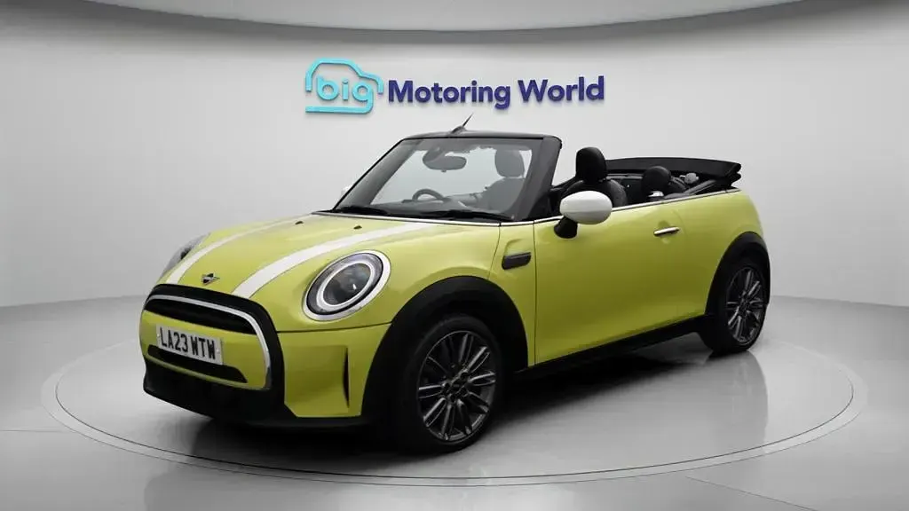 Used Mini Cooper Cabriolet Exclusive 136 HP (100 kW) 2022 Yellow Cabriolet