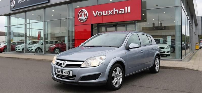 Used Vauxhall Astra Active 2010 Silver Hatchback