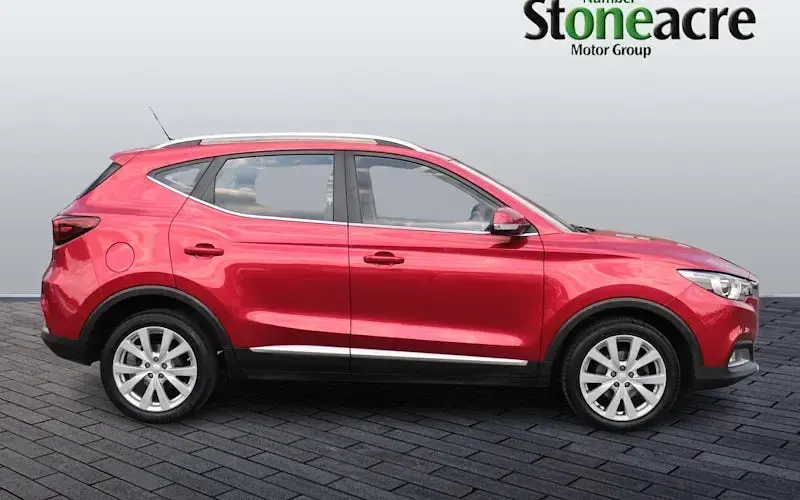 Used MG ZS Excite 106 HP (77 kW) 2018 Red SUV