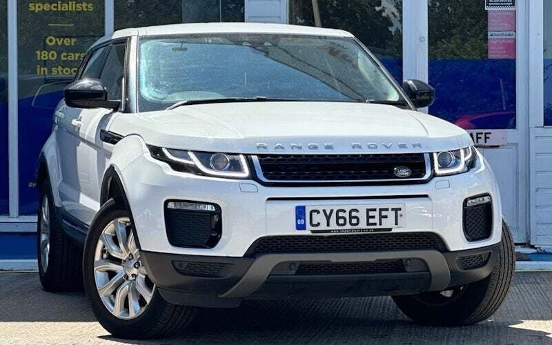 Used 2019 Land Rover Range Rover evoque SE Hatchback | £11,450 (Super price) - Image 1/4