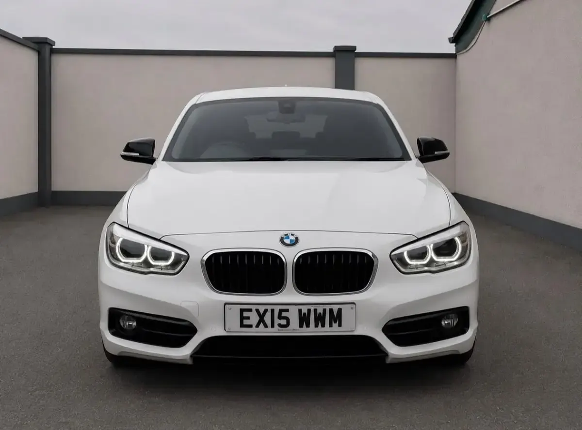 Used BMW 116 Sport Line 116 HP (85 kW) 2015 White Hatchback