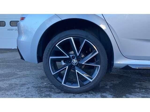 Used Skoda Kamiq Monte Carlo 150 HP (110 kW) 2022 Silver SUV