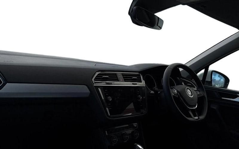 Used VW Tiguan Match 190 HP (139 kW) 2020 White SUV