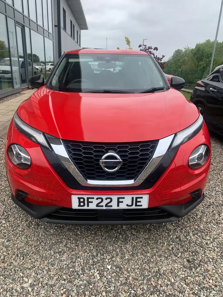 Gebraucht Nissan Juke Visia 2022 Rot SUV