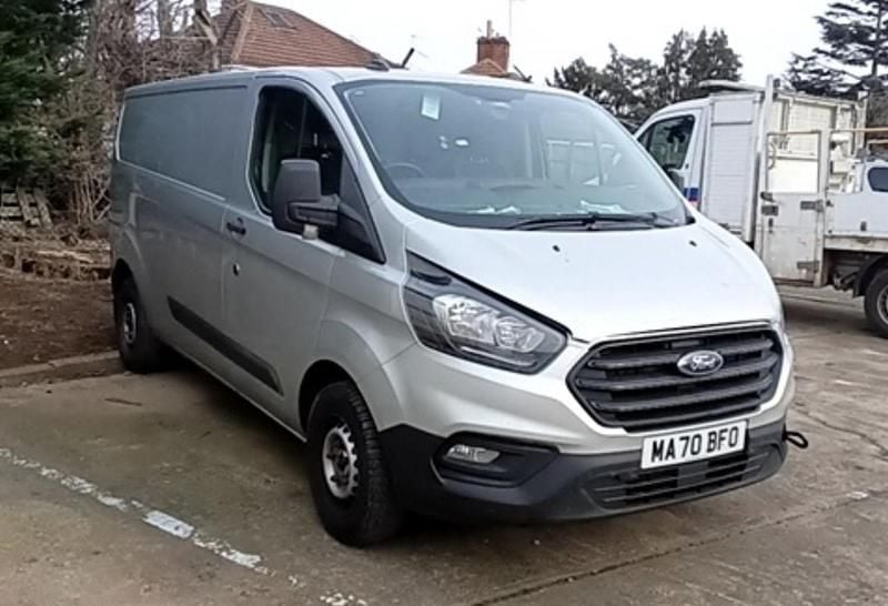 Used Ford Transit Custom 130 HP (95 kW) 2020 Silver Van
