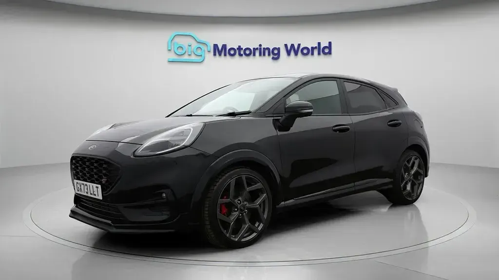 Begagnad Ford Puma ST 200 HK (147 kW) 2023 Svart SUV