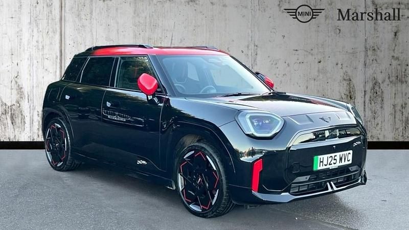 Midnight black ii Used 2025 Mini Cooper Hatchback | £32,890 - Image 1/4