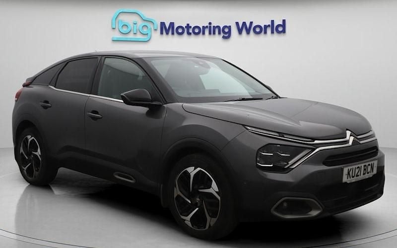 Used 2023 Citroën C4 Shine Hatchback | £13,300 (Good price) - Image 1/4