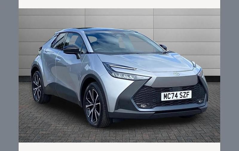 Silver Used 2025 Toyota C-HR Design SUV | £26,395 (Good price) - Image 1/3