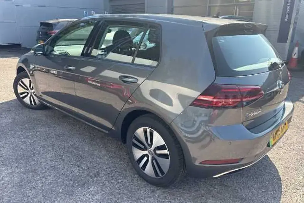 Used VW e-Golf 99 kW (135 HP) 2019 Grey Hatchback