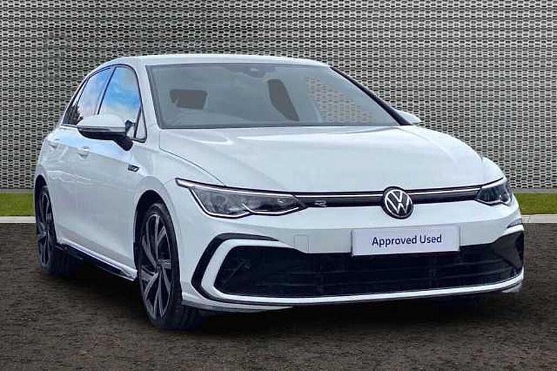 Used 2023 VW Golf VIII R-line Hatchback | £22,115 (A bit pricey) - Image 1/4