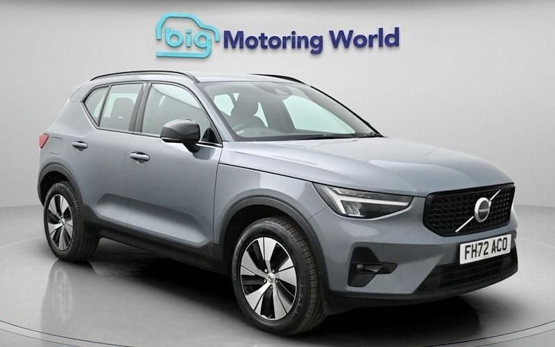 Used Volvo XC40 Plus 211 HP (155 kW) 2023 Grey SUV