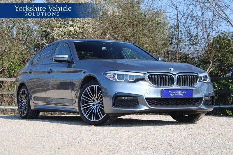 Blue Used 2018 BMW 530e M Sport Sedan | £18,750 (Good price) - Image 1/4