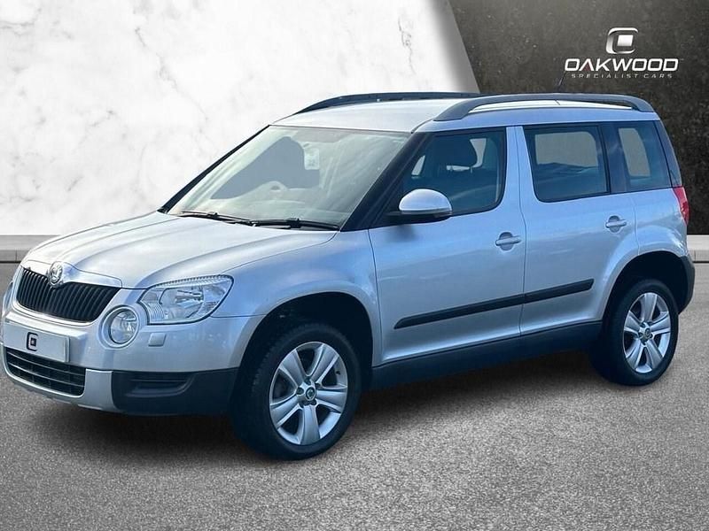 Used Skoda Yeti SE 140 HP (102 kW) 2013 Silver SUV