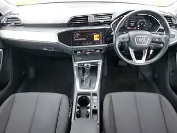 Used Audi Q3 Design 150 HP (110 kW) 2022 White SUV