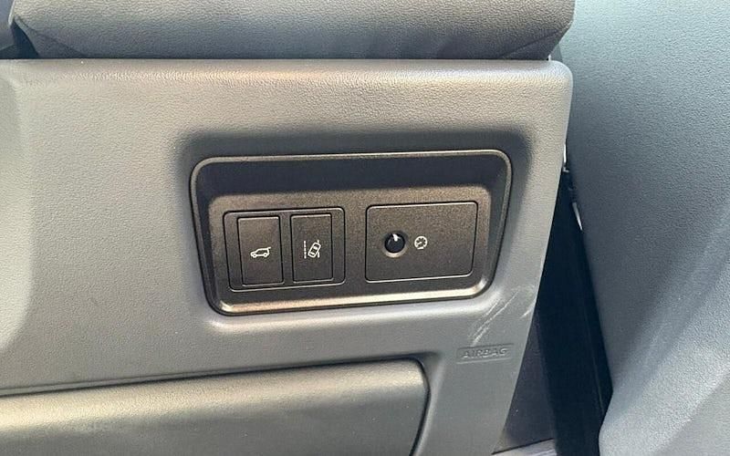 Used Land Rover Range Rover evoque SE 150 HP (110 kW) 2018 Hatchback