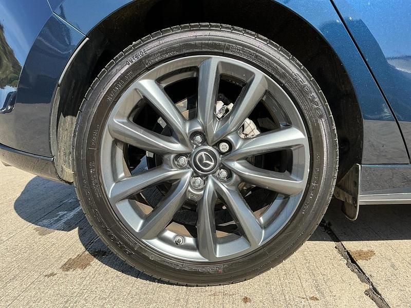 Usado Mazda 3 Inclusive 2023 Azul Citadino