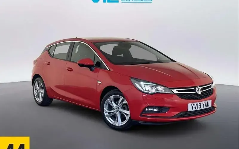 Used Vauxhall Astra SRi 150 HP (110 kW) 2019 Hatchback