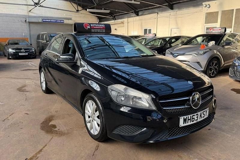 Black Used 2013 Mercedes A180 SE Hatchback | £5,750 (Good price) - Image 1/1