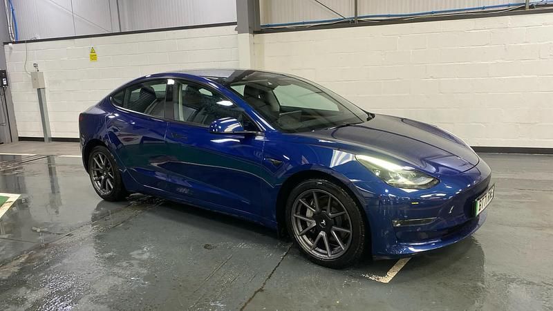 Blue Used 2021 Tesla Model 3 Long Range AWD Sedan | £19,148 (A bit pricey) - Image 1/3