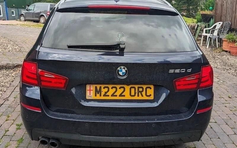 Used BMW 520 M Sport 184 HP (135 kW) 2013 Blue Estate