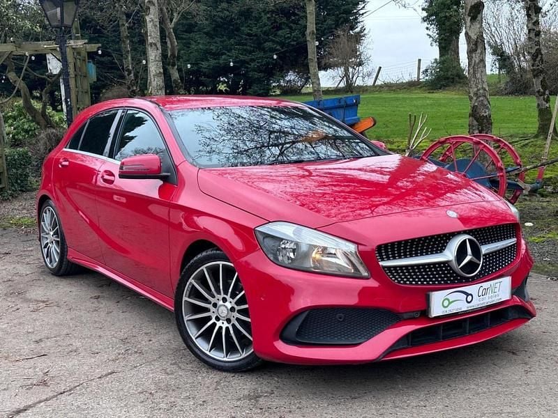 Red Used 2018 Land Rover Discovery Sport HSE Luxury SUV | £10,495 (Good price) - Image 1/4