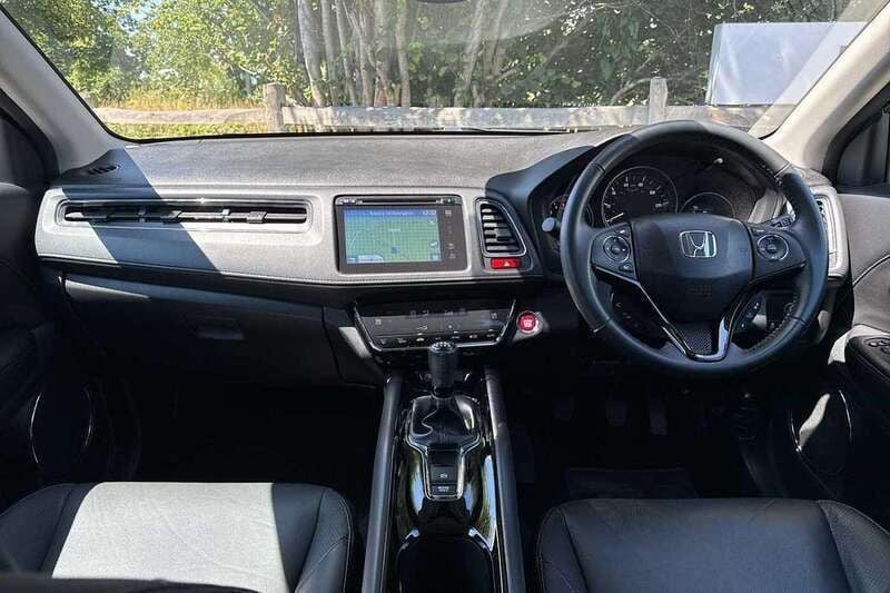 Image 4/4