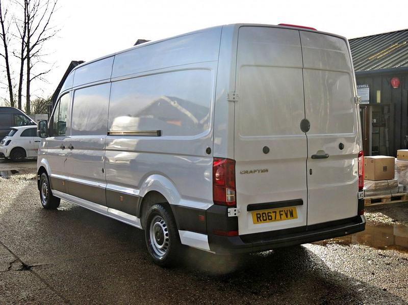 Used VW Crafter Trendline 140 HP (102 kW) 2017 White Van