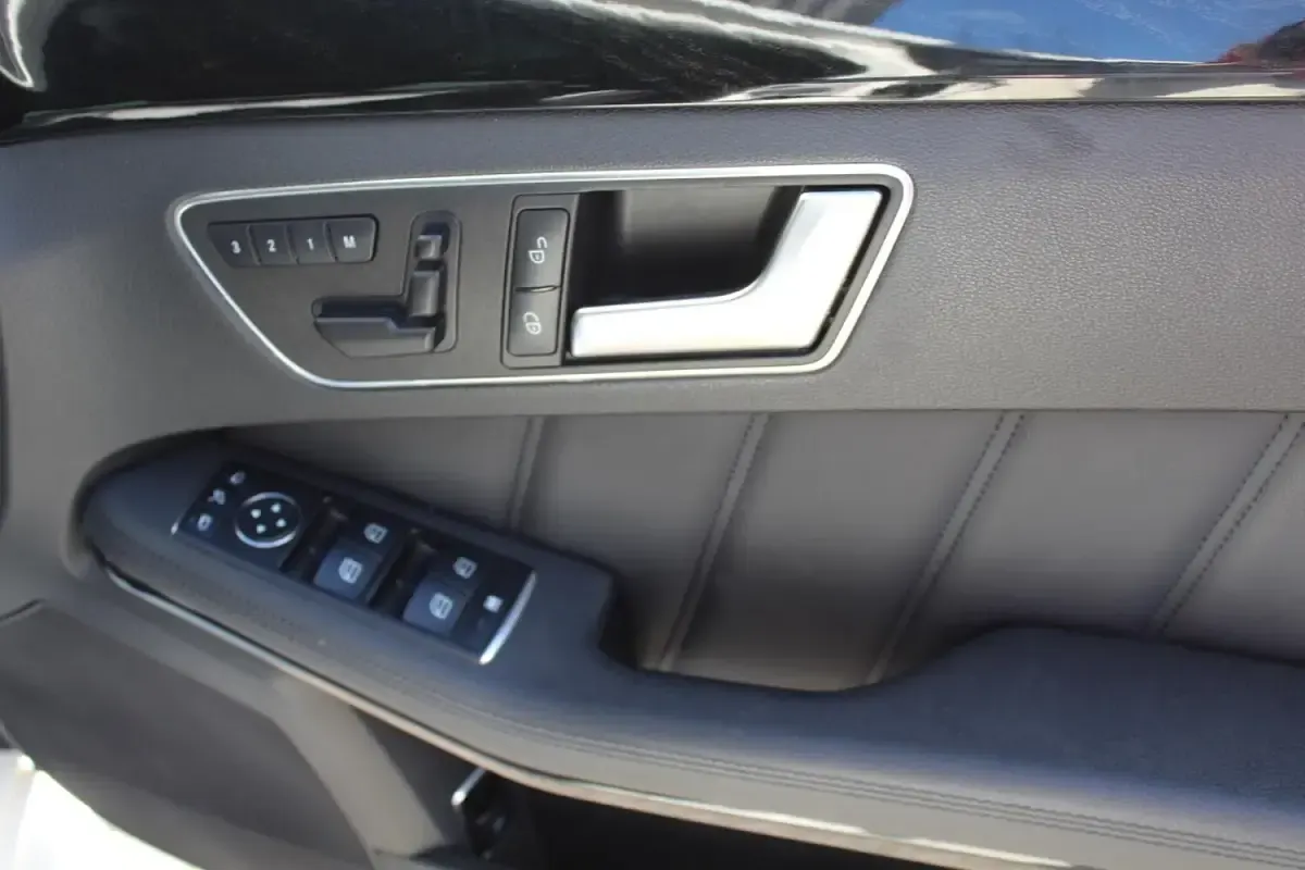 Used Mercedes E63 AMG 615 HP (452 kW) 2013 White Sedan