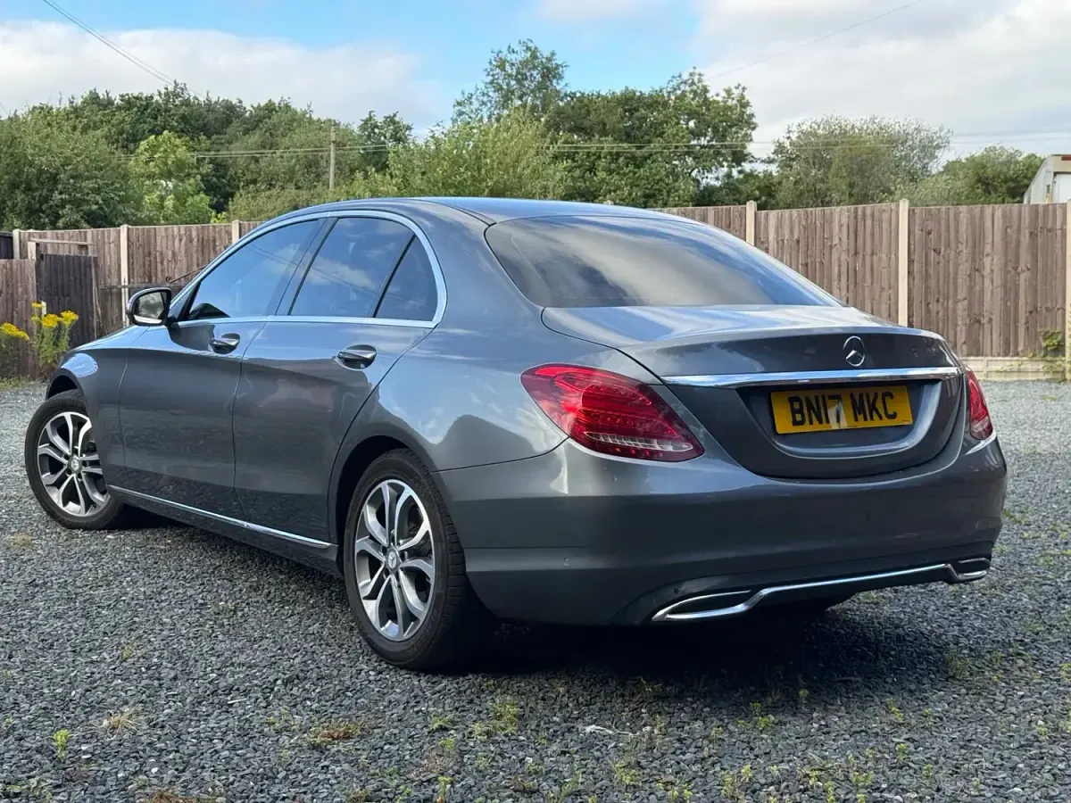 Used Mercedes C200 136 HP (100 kW) 2017 Grey Sedan