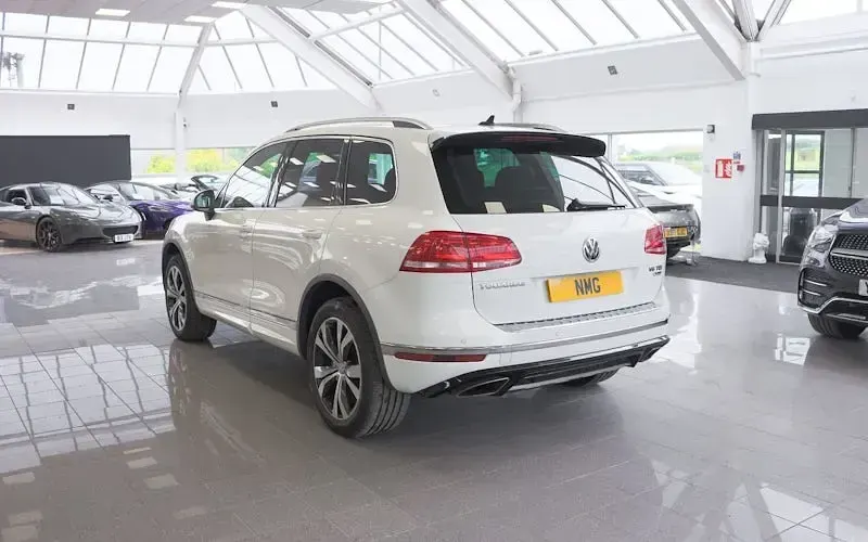Used VW Touareg R-line 262 HP (192 kW) 2017 SUV