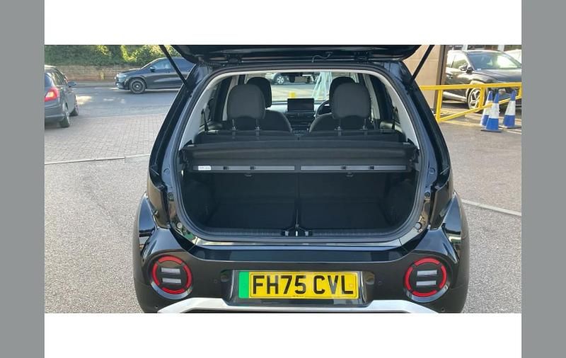 Used Hyundai Inster 83 kW (113 HP) 2025 Other Hatchback