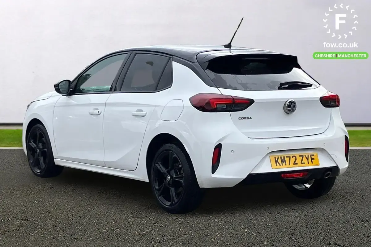 Used Vauxhall Corsa GS Line 101 HP (74 kW) 2022 White Hatchback